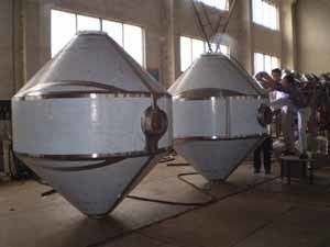 2000L রোটারি ডাবল শঙ্কু ভ্যাকুয়াম শুকানোর মেশিন